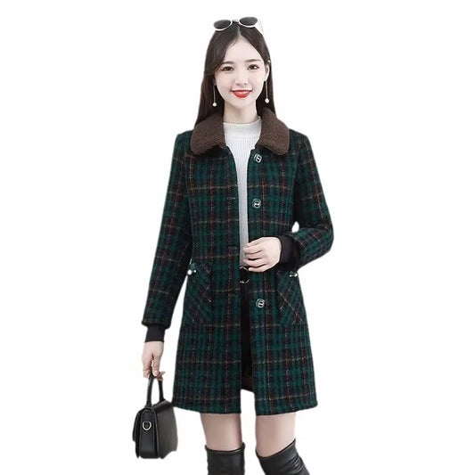 Thickened Fleece-Lined Women'S Overcoat Winter Plaid Slimming Jacket Stylish Warm Medium-Length Mother'S Attire plus Size